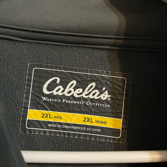 Cabela’s Men's Blue and Gray Jacket - Picture 2 of 3